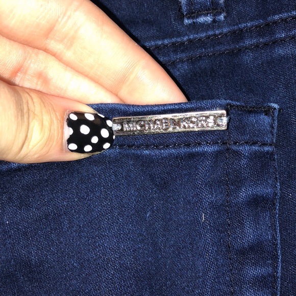 🌼3 for 40$🌼Dark denim Michael Kors jeans - Picture 3 of 4